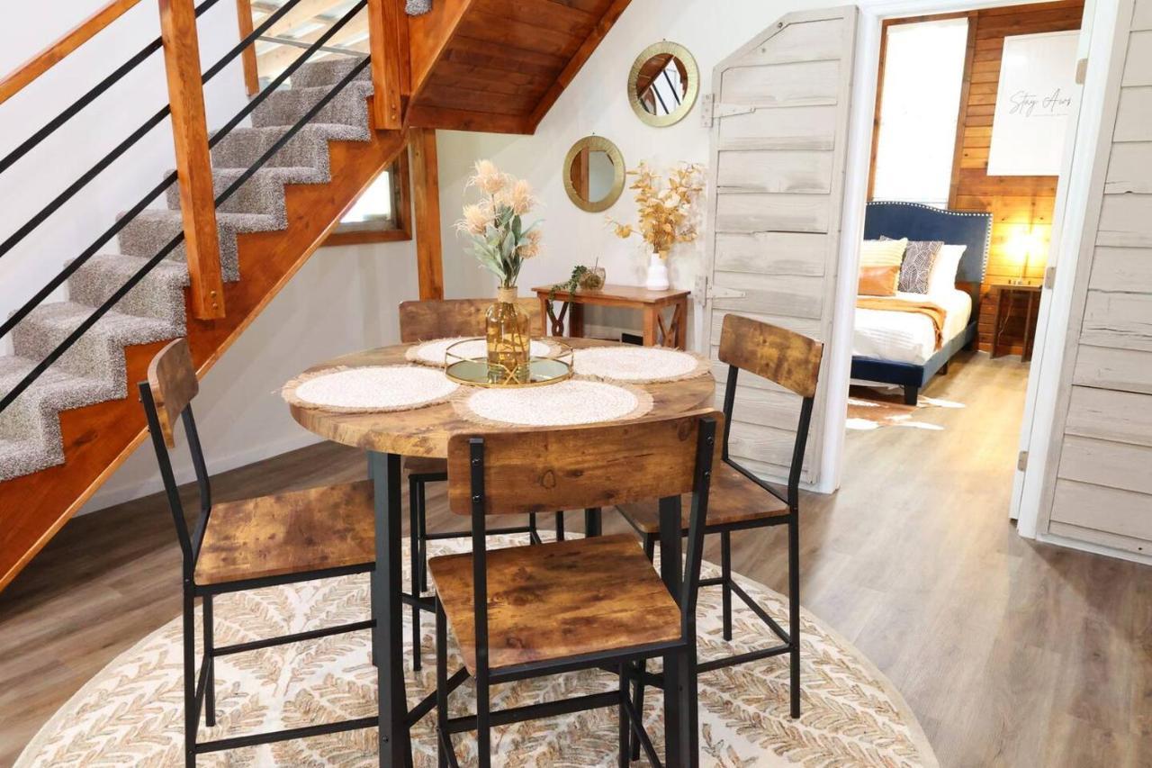Holiday home Charming Oasis - Ultimate Rustic Getaway!