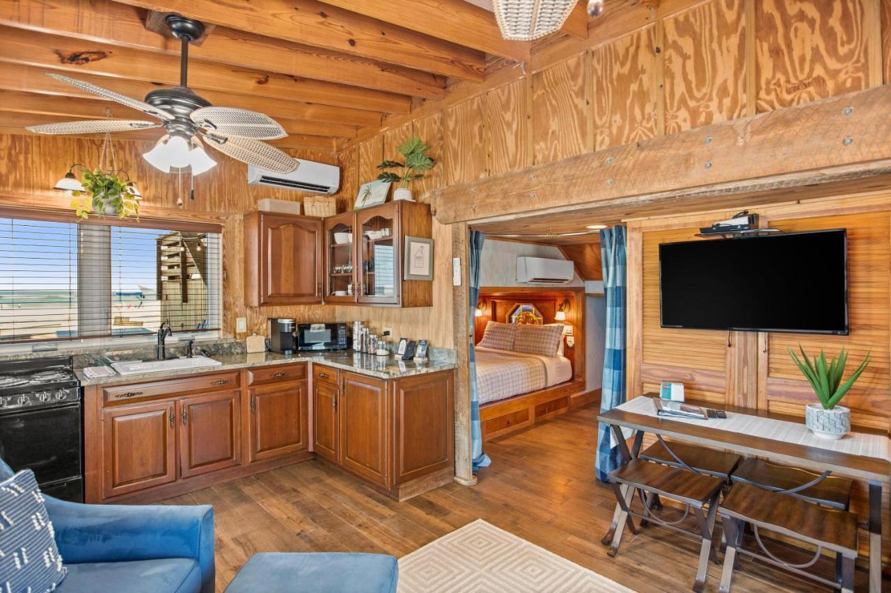The Gypsy Palace Apartment