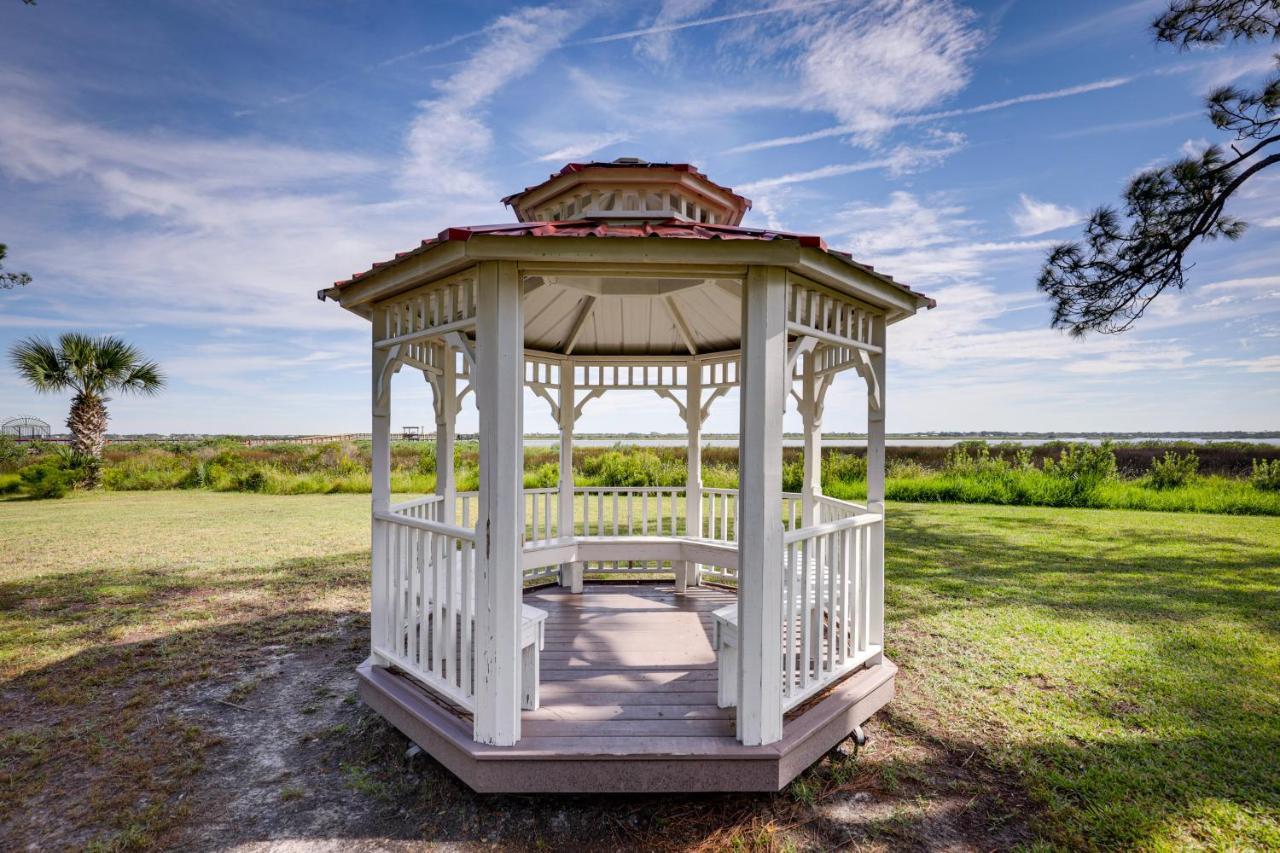 St Augustine With Fire Pit And Amenity Access! Holiday home