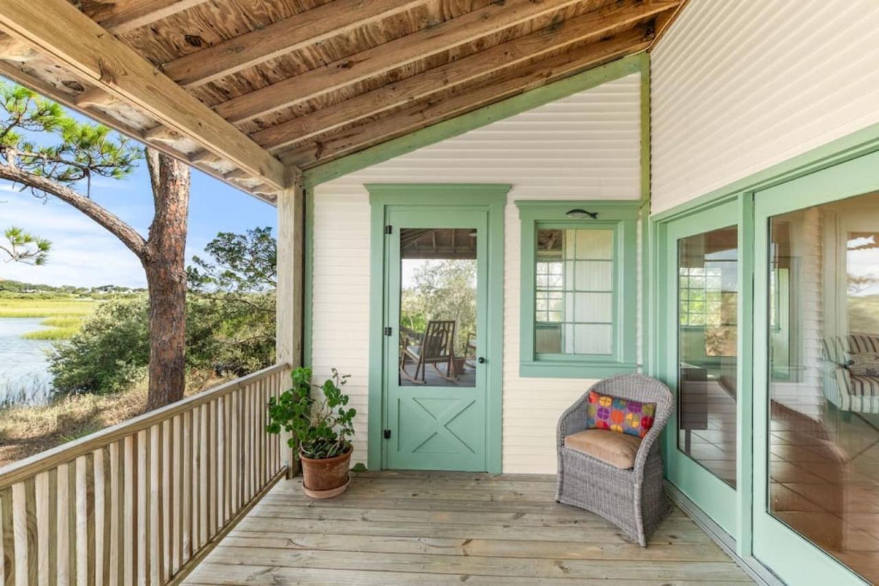 Back Bay Hideaway Holiday home