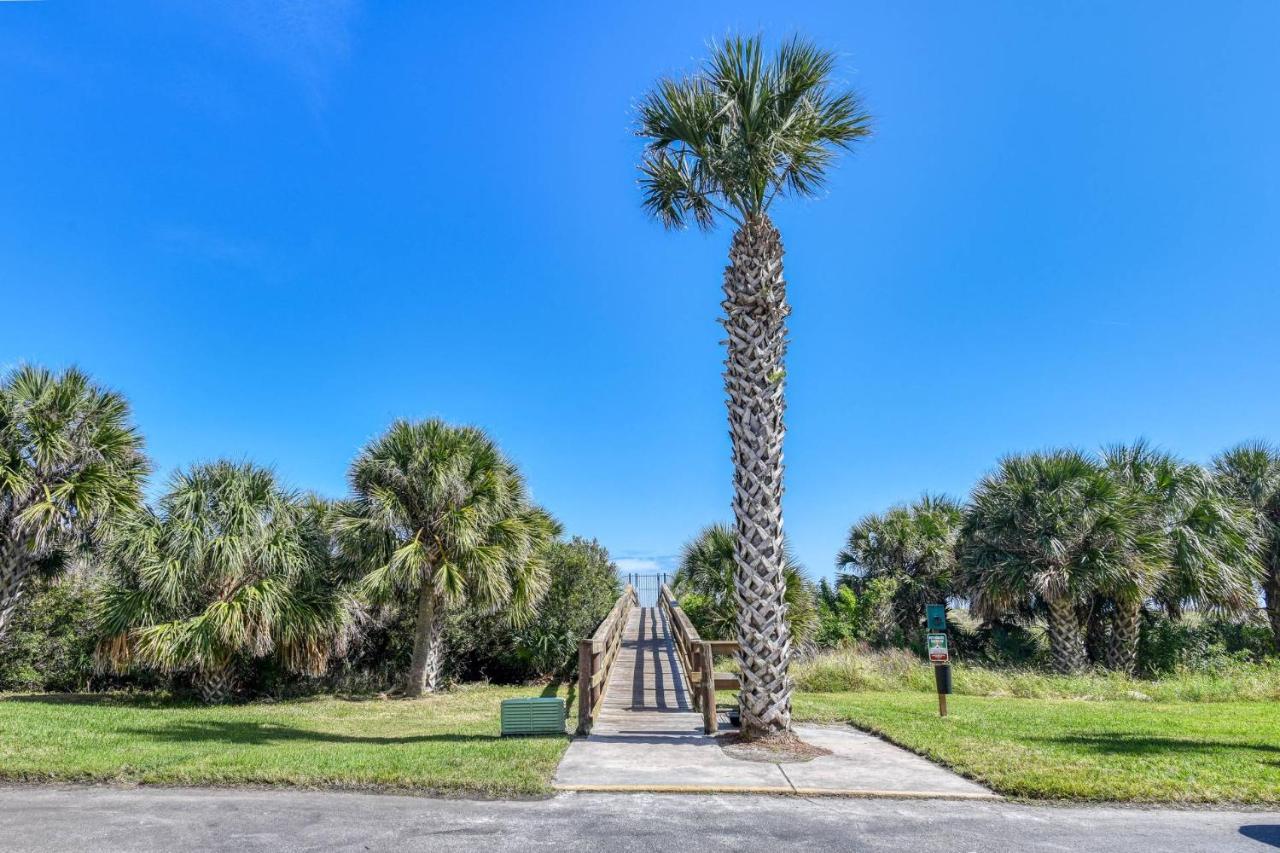 Holiday home Ocean And Racquet 8208