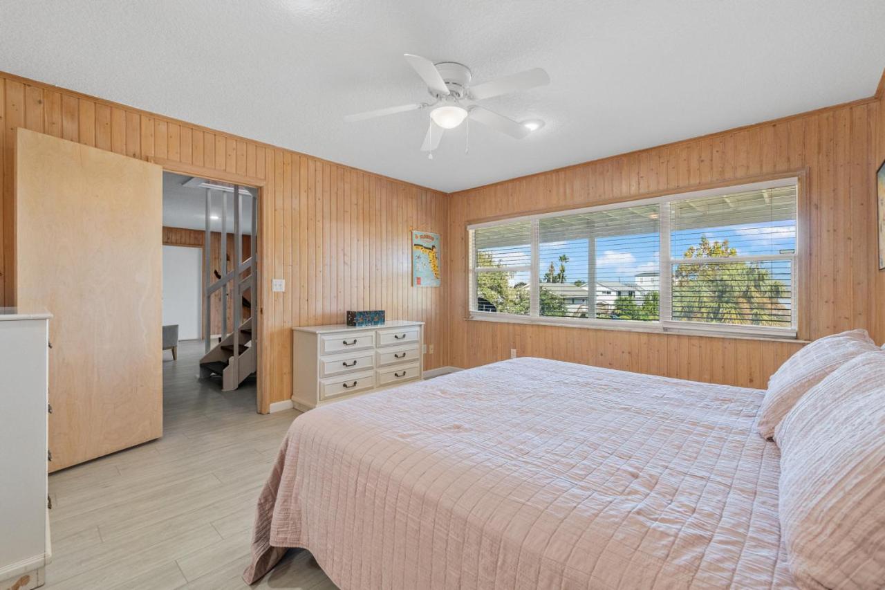 Pet Friendly In With Wrap-around Porches And Close Proximity To * St. Augustine
