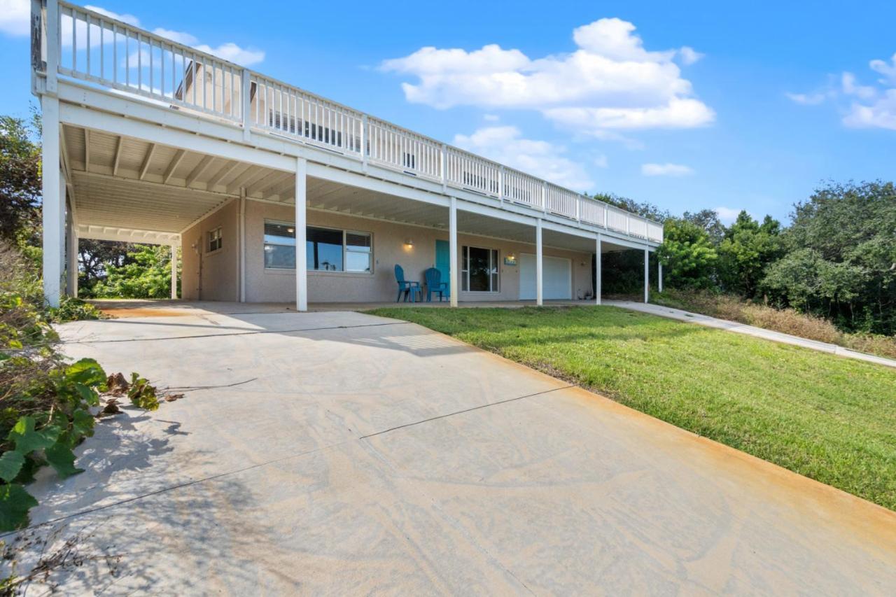 Pet Friendly In With Wrap-around Porches And Close Proximity To Holiday home St. Augustine