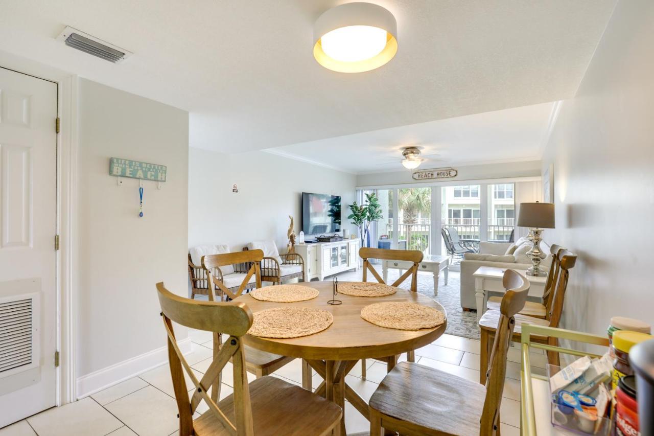 St Augustine Poolside Oasis With Private Patio! Apartment