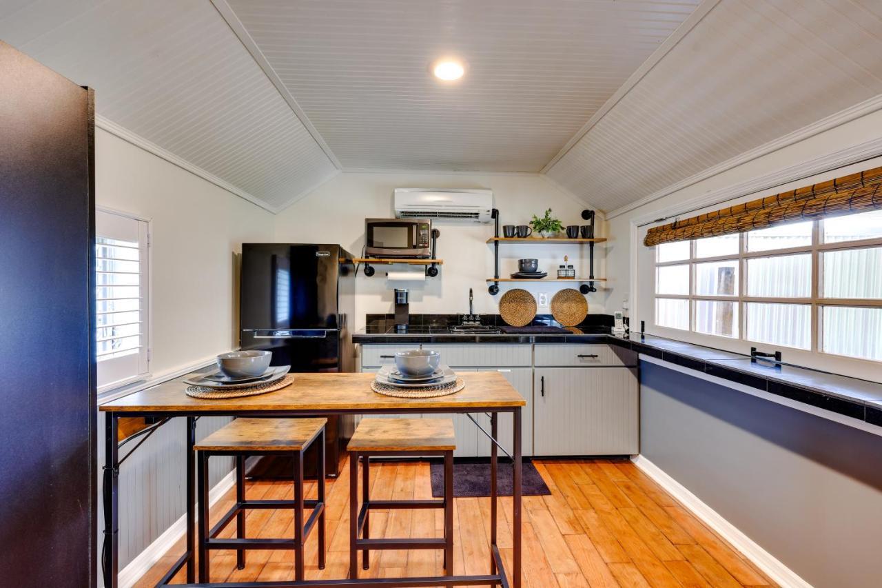 St Augustine Patio, Swing And 3 Mi To Apartment *