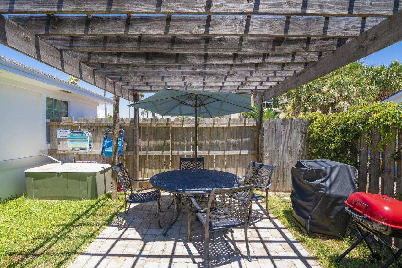 Oceans 13 Unit B Holiday home St. Augustine