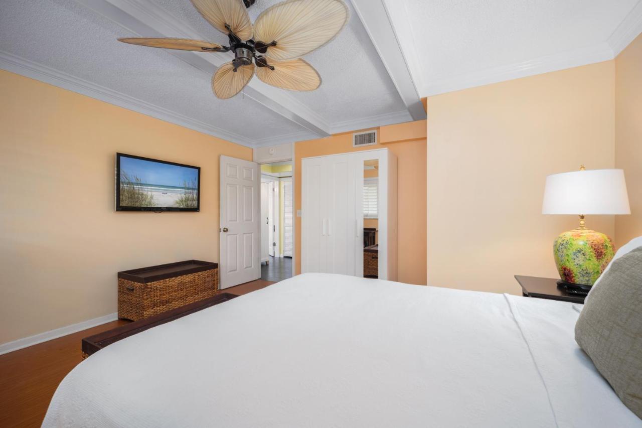 Apartment Hibiscus 102 D