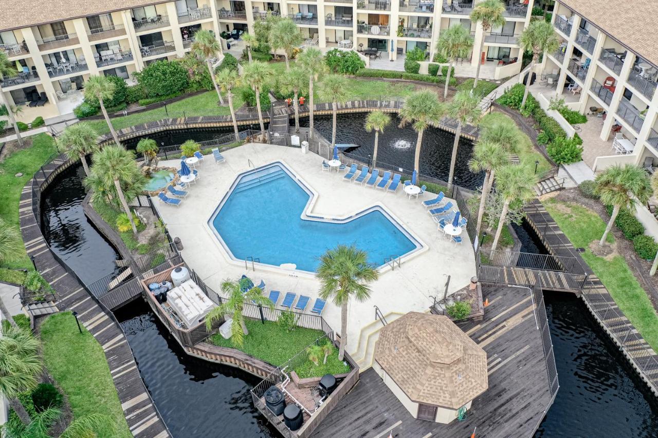Ocean 53 *