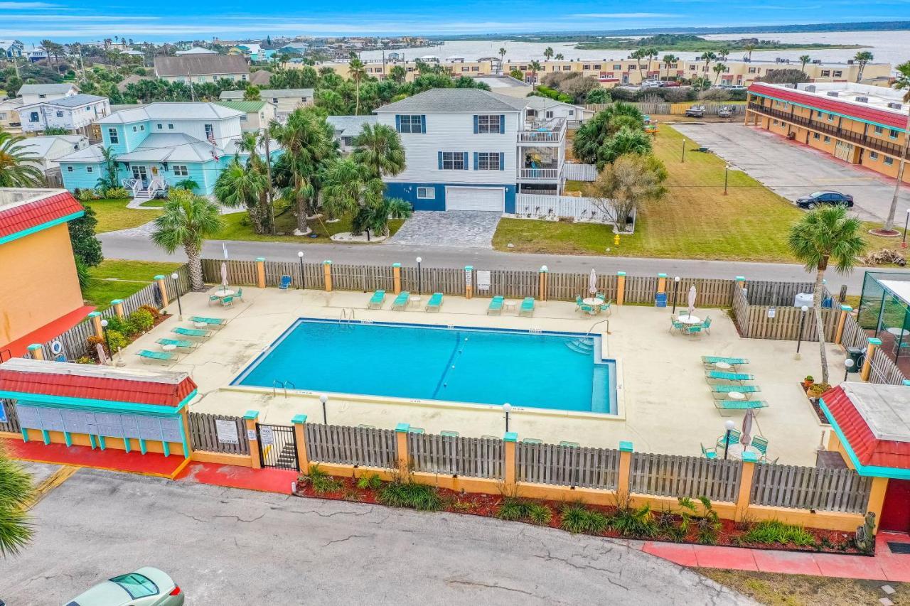 Pelican Inlet E133 Apartment *