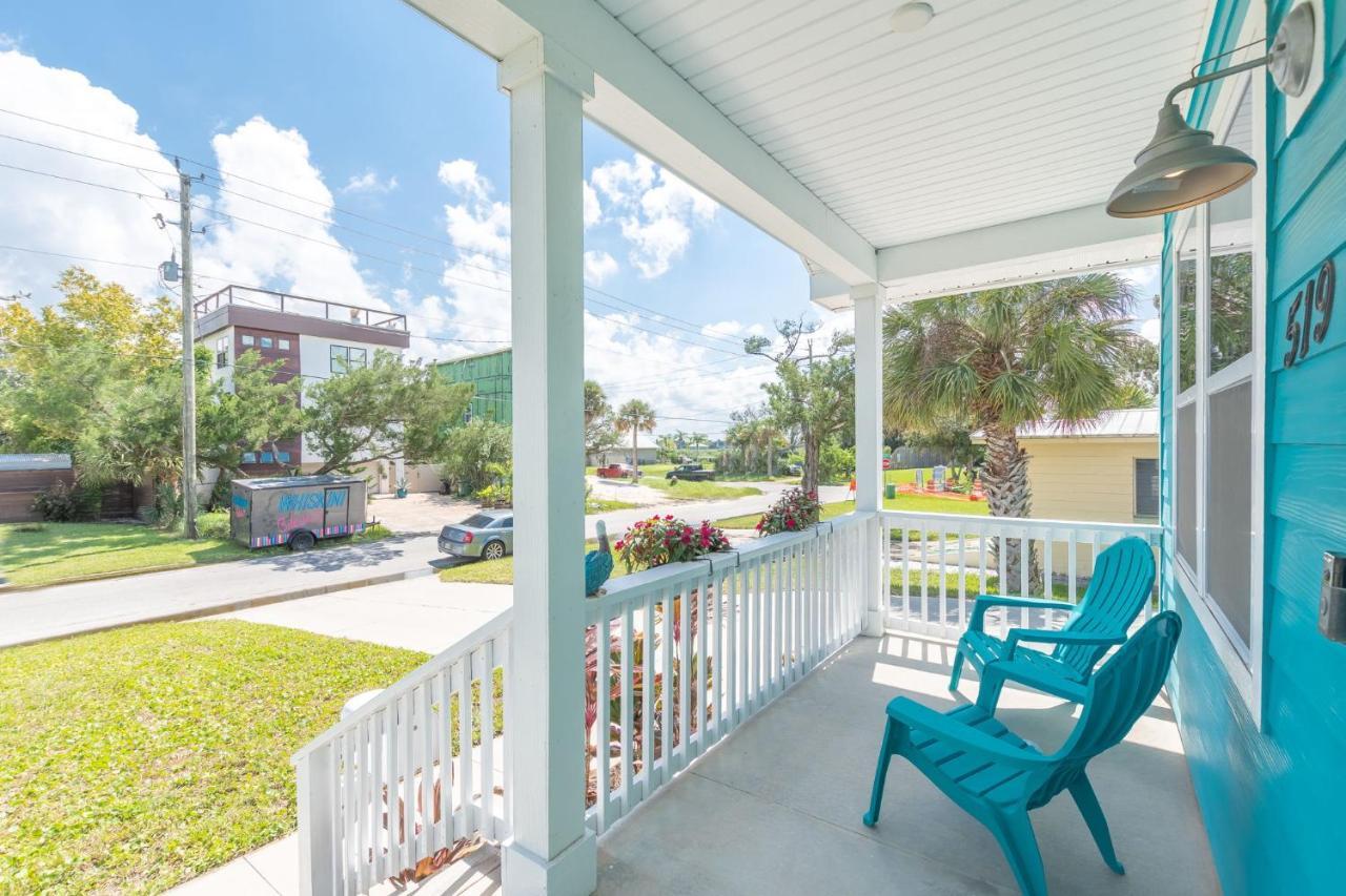 Blu Star Oasis Pool Pickleball Holiday home