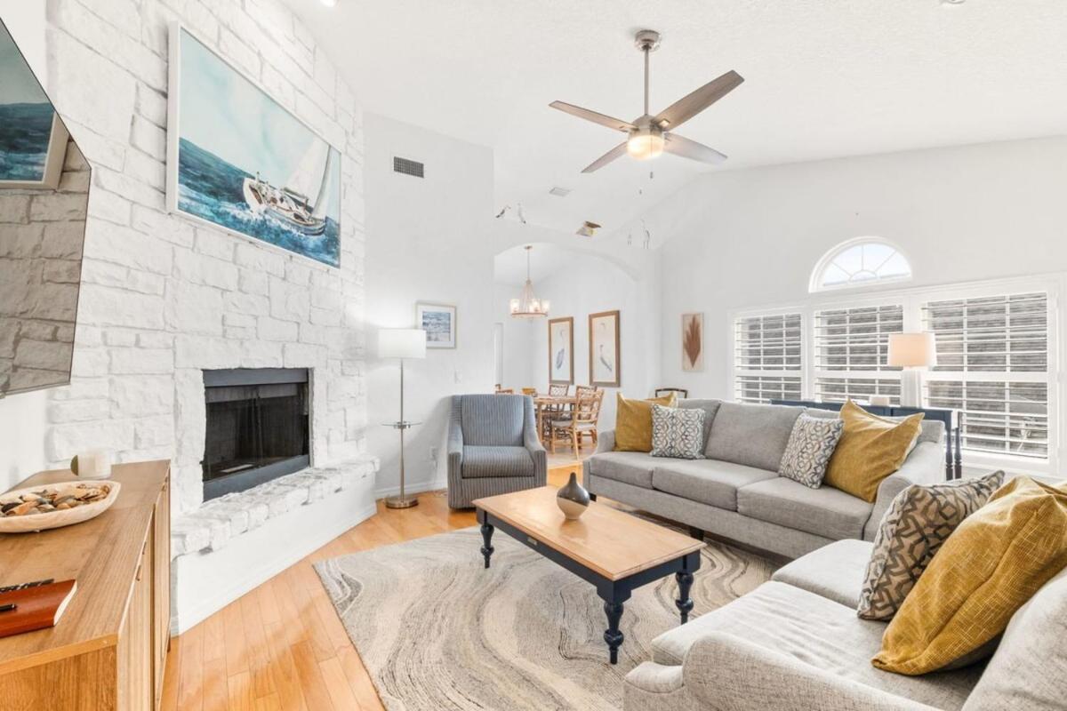 4br House, 2 Blocks From The