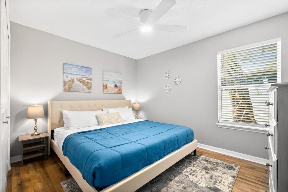 Peaceful Pearl Retreat- 5 Minutes To Downtown, 10 Minutes To *