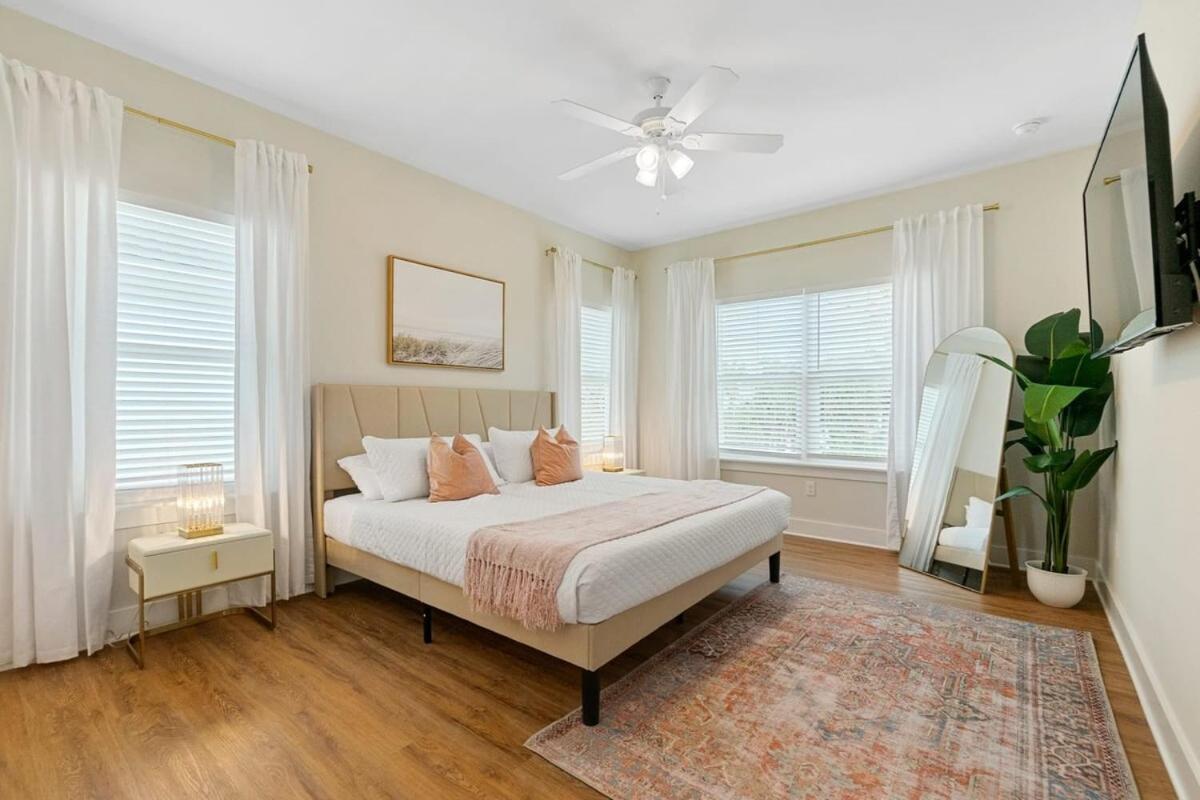 Ocean Breeze- Chic Steps To Family Friendly Holiday home St. Augustine