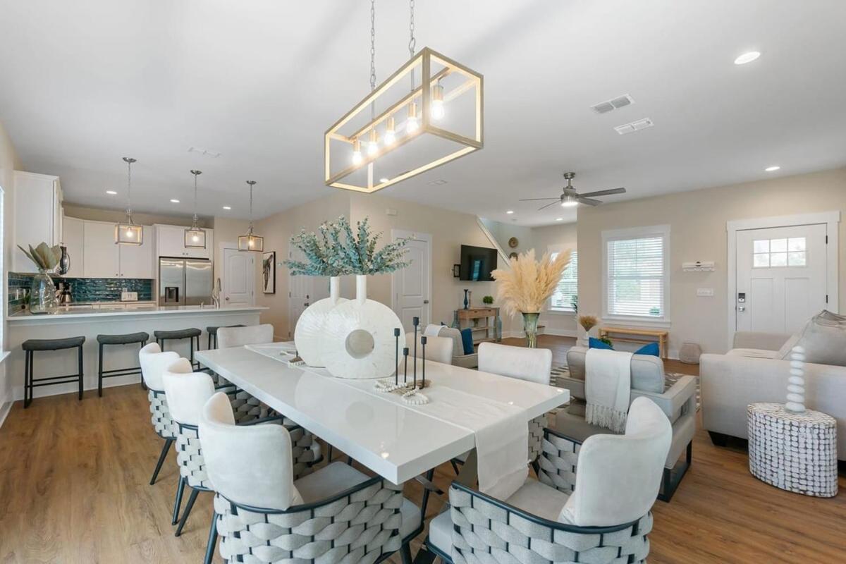 Ocean Breeze- Chic Steps To Family Friendly St. Augustine