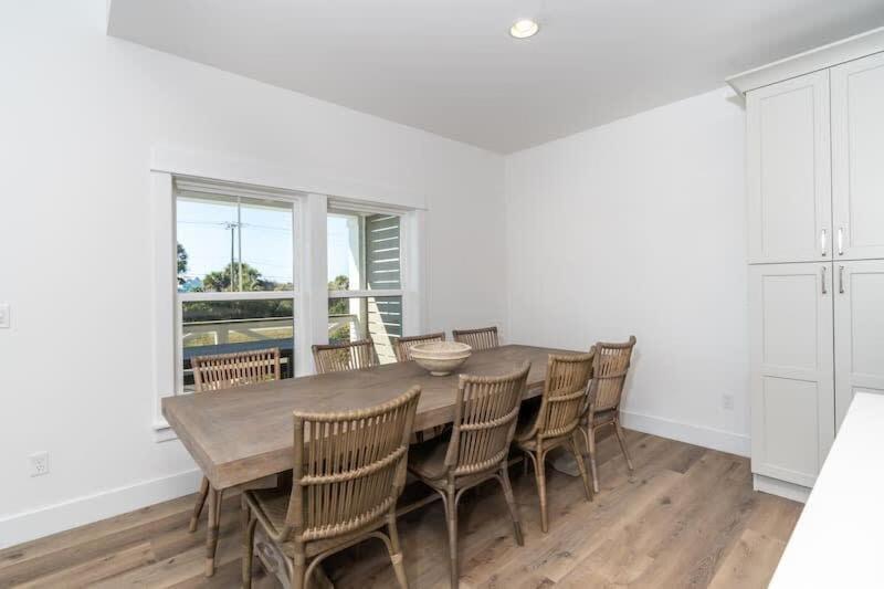 Holiday home Your Summer Haven Near Heated Pool Bbq *