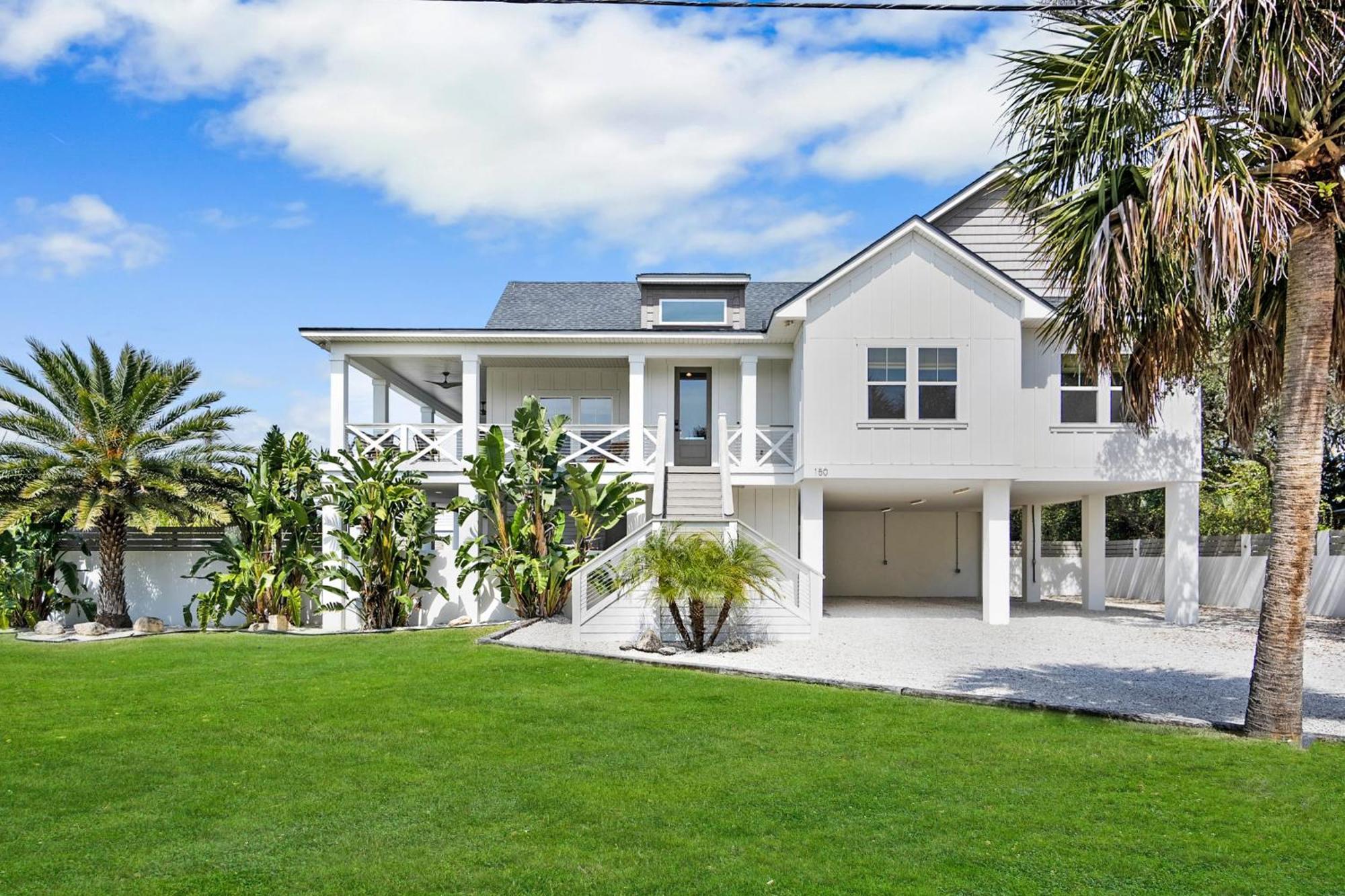 Holiday home Your Summer Haven Near Heated Pool Bbq