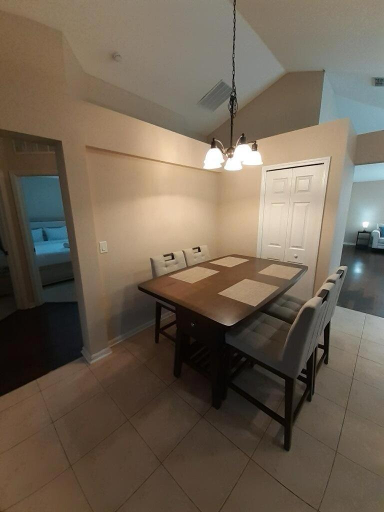 Exquisite Waterfront Retreat Holiday home St. Augustine