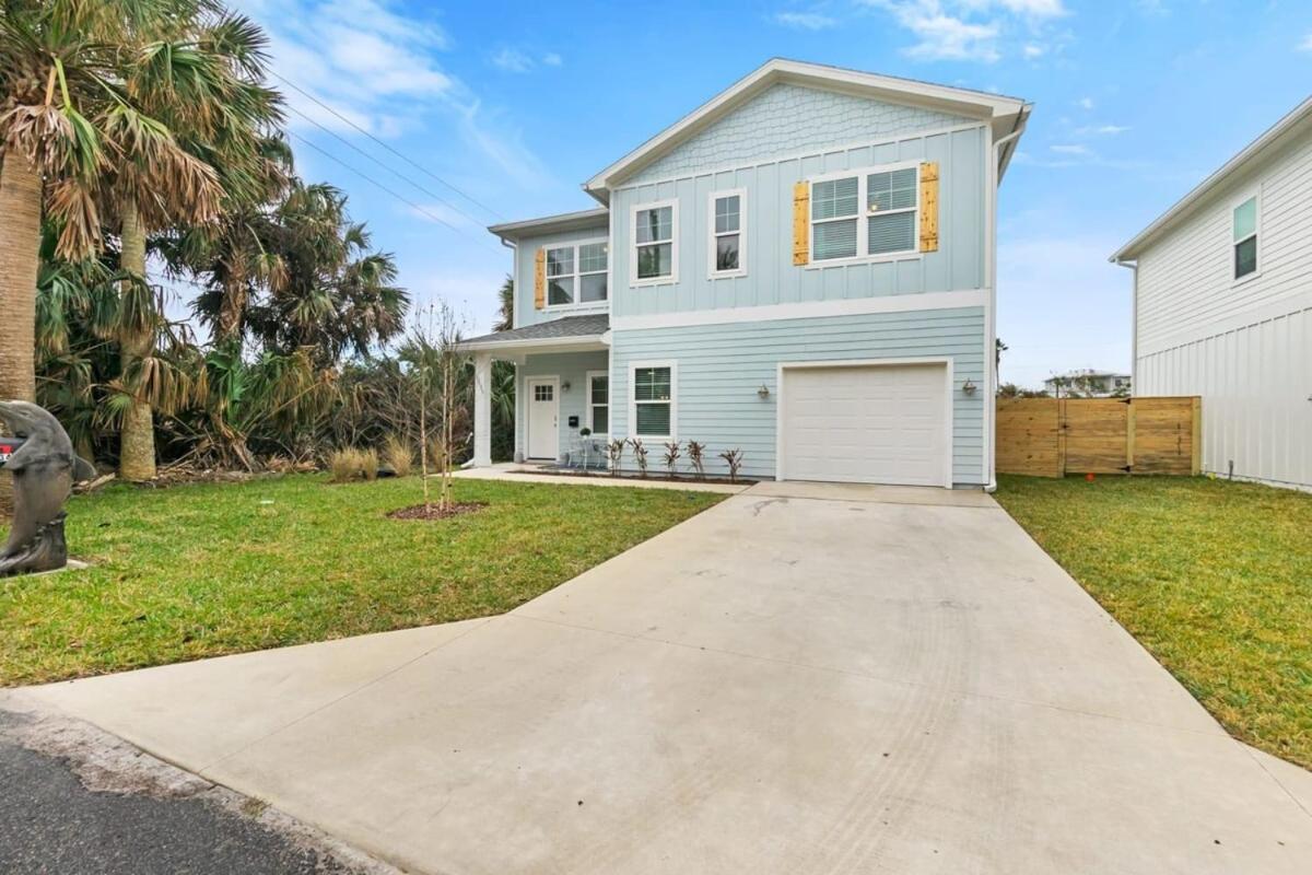 Ocean Breeze- Chic Steps To Family Friendly Holiday home St. Augustine