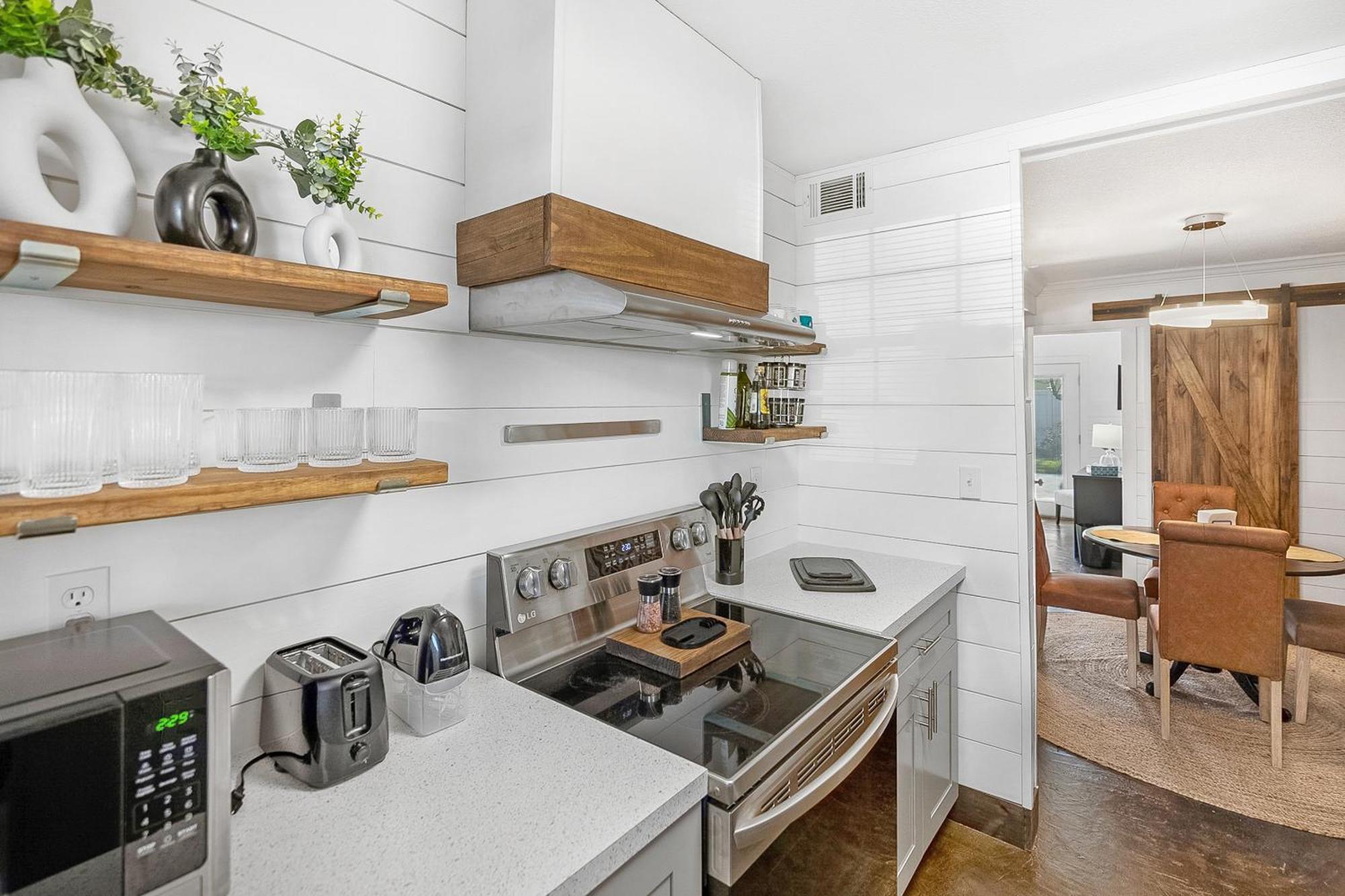 Anastasia Island Apartment *