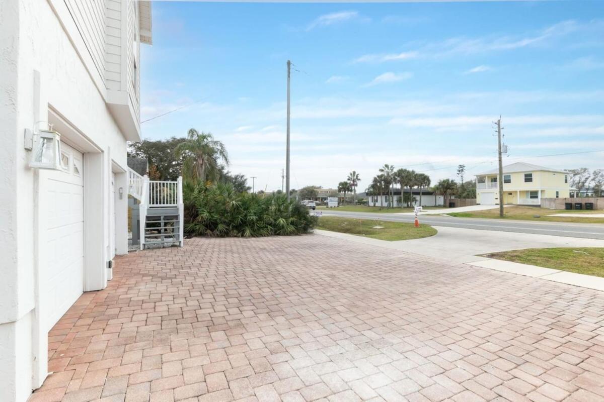 4br House, 2 Blocks From The