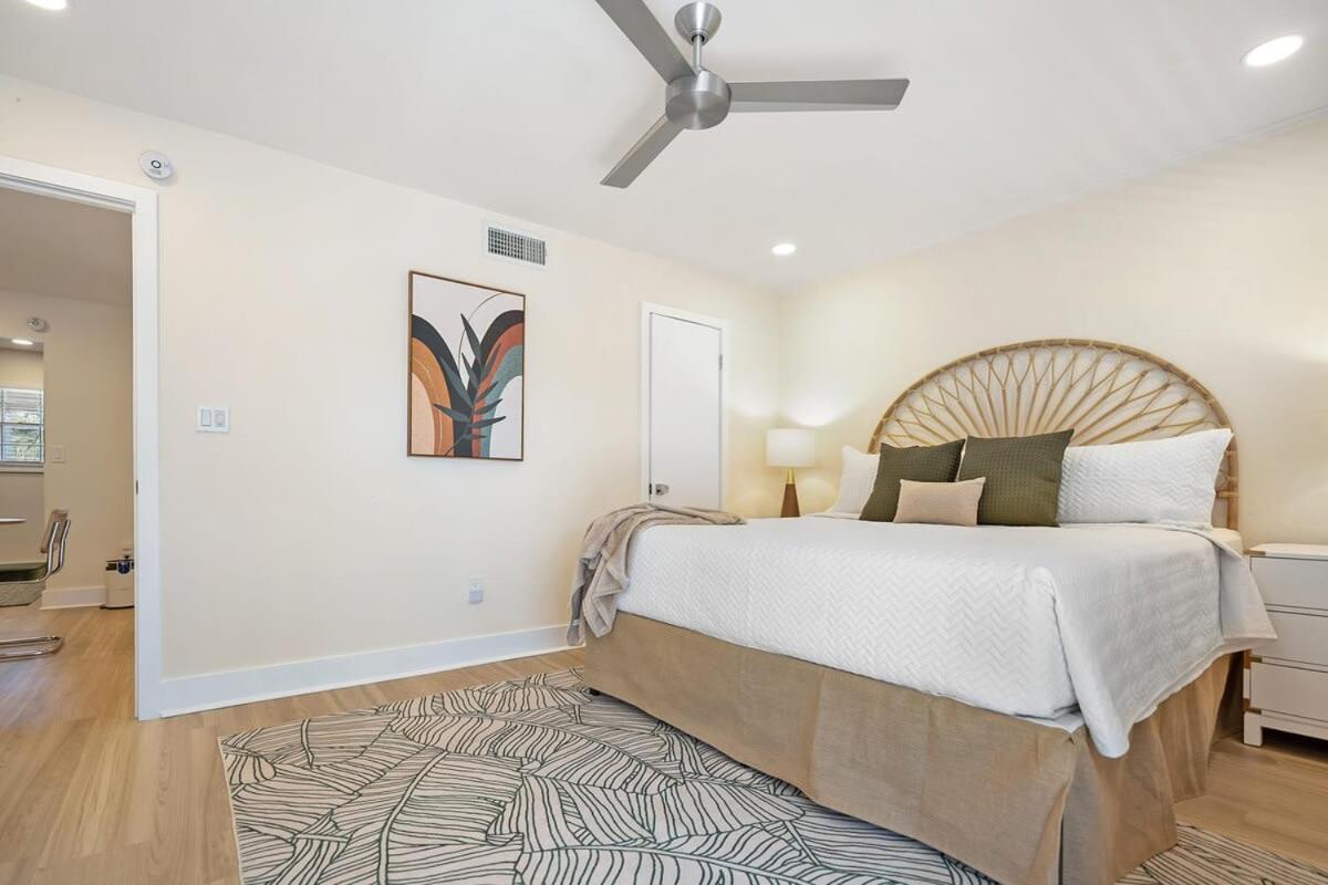 Fido Friendly Sun And Fun Walk To Dt Free Parking Holiday home