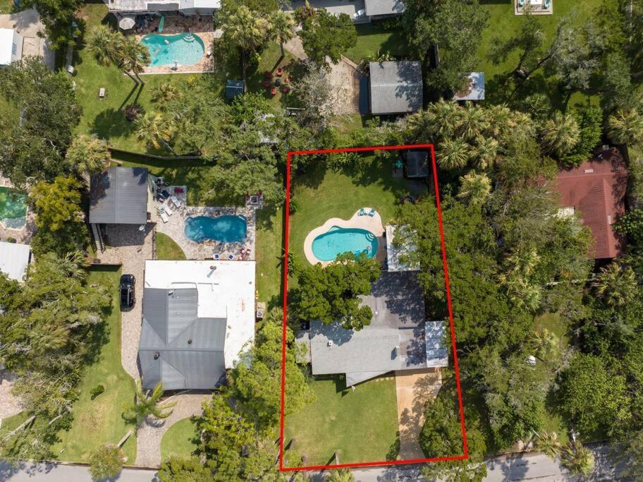 Pool, Beach, Screened Patio- A Million Memories St. Augustine