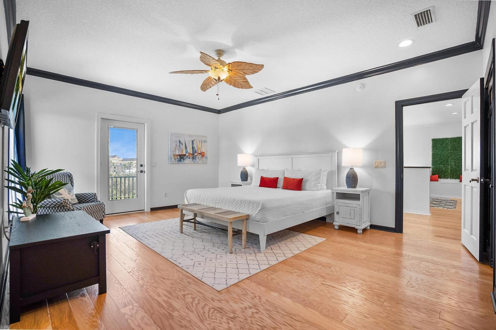 Waterfront Vacation With Heated Pool Dock And Nearby *