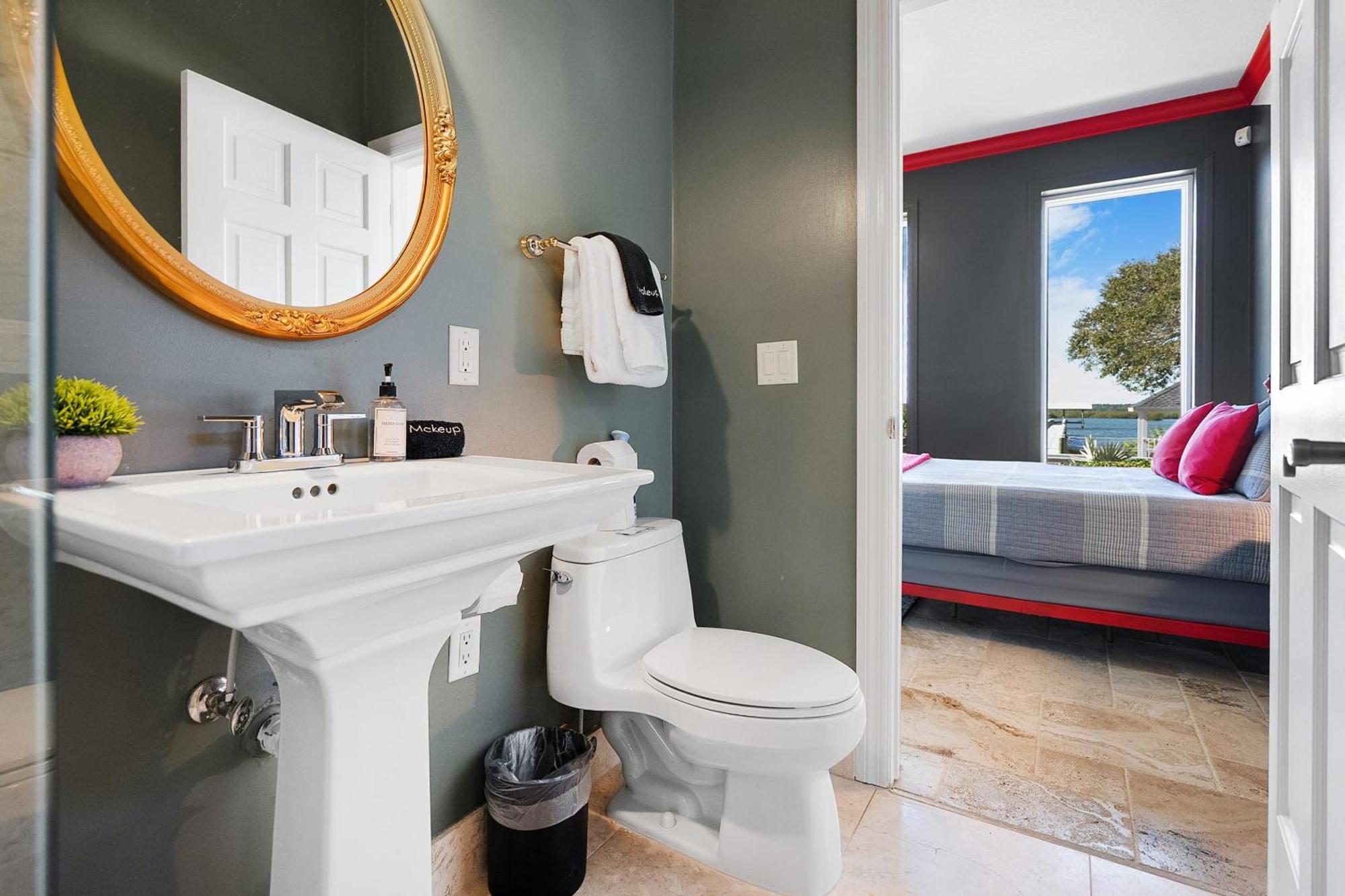 Waterfront Vacation With Heated Pool Dock And Nearby * St. Augustine