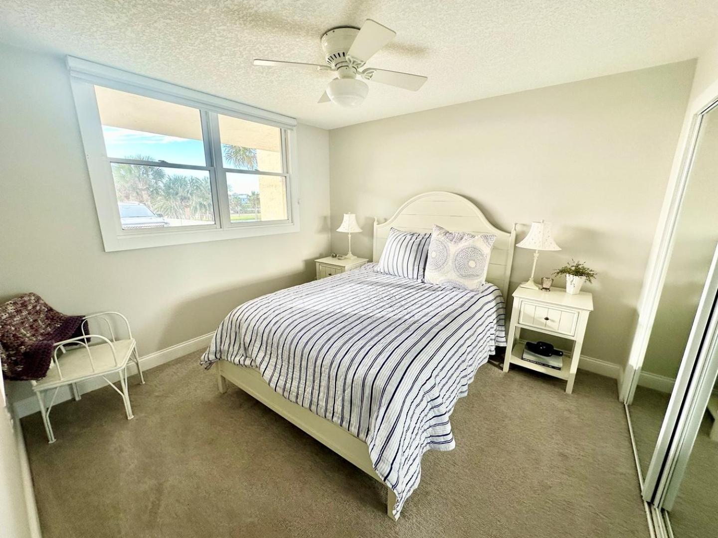 Dollar 2-102 Holiday home