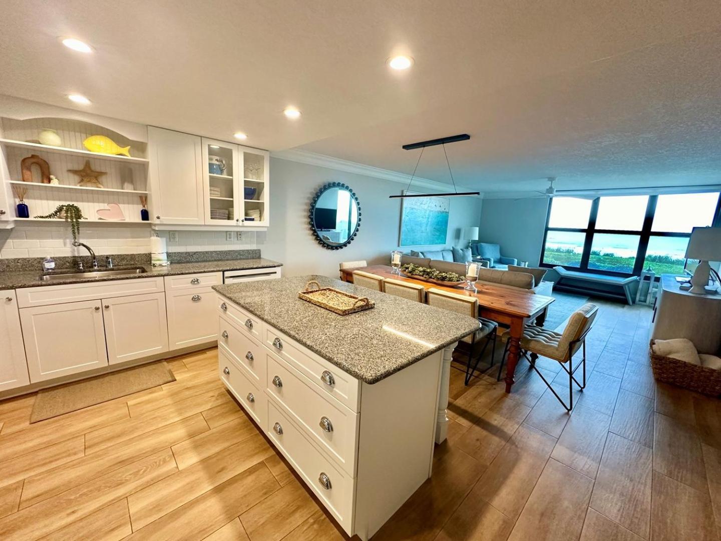 Dollar 2-102 Holiday home *