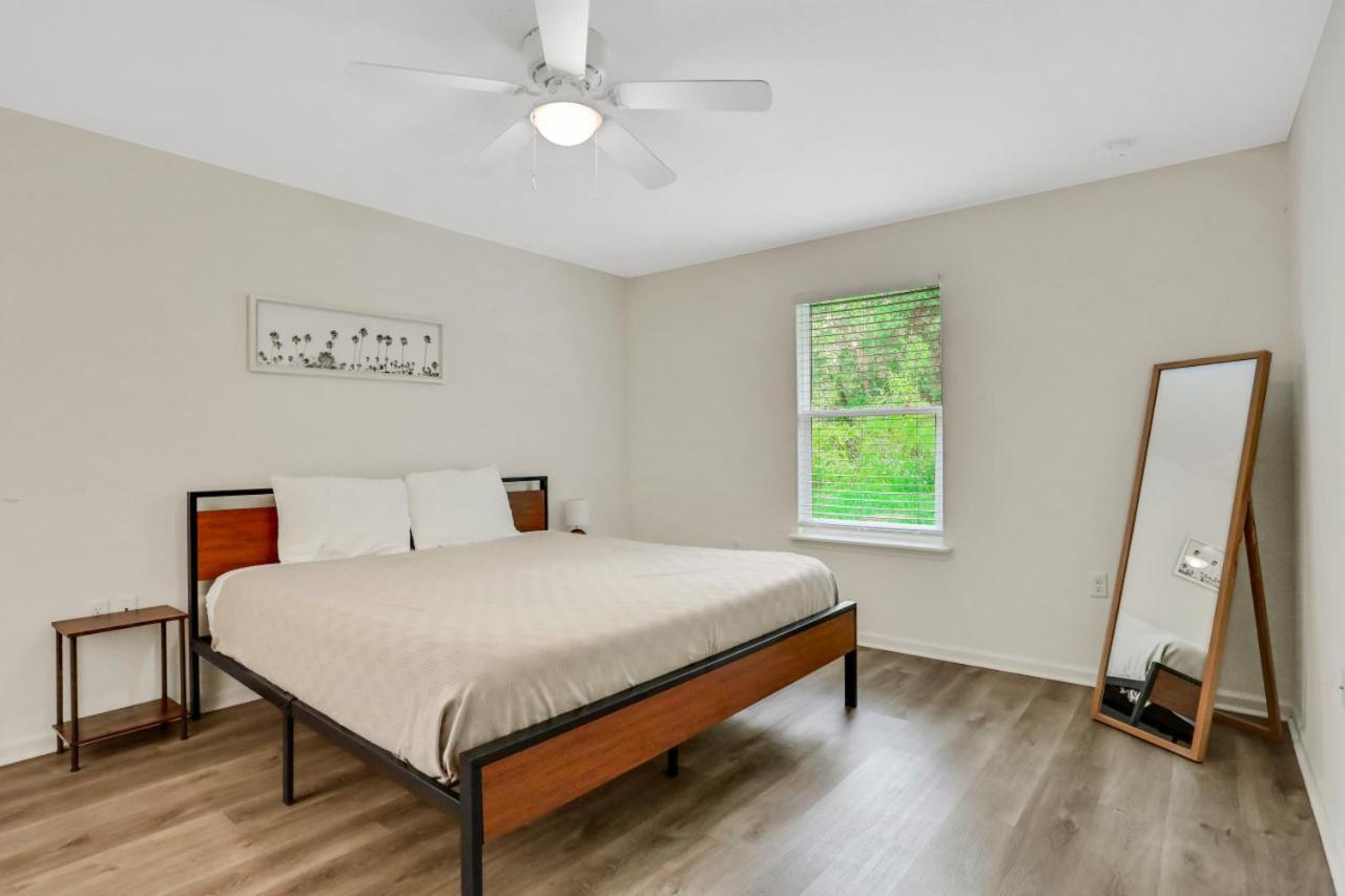 Holiday home Charming Oasis Near Downtown And St. Augustine