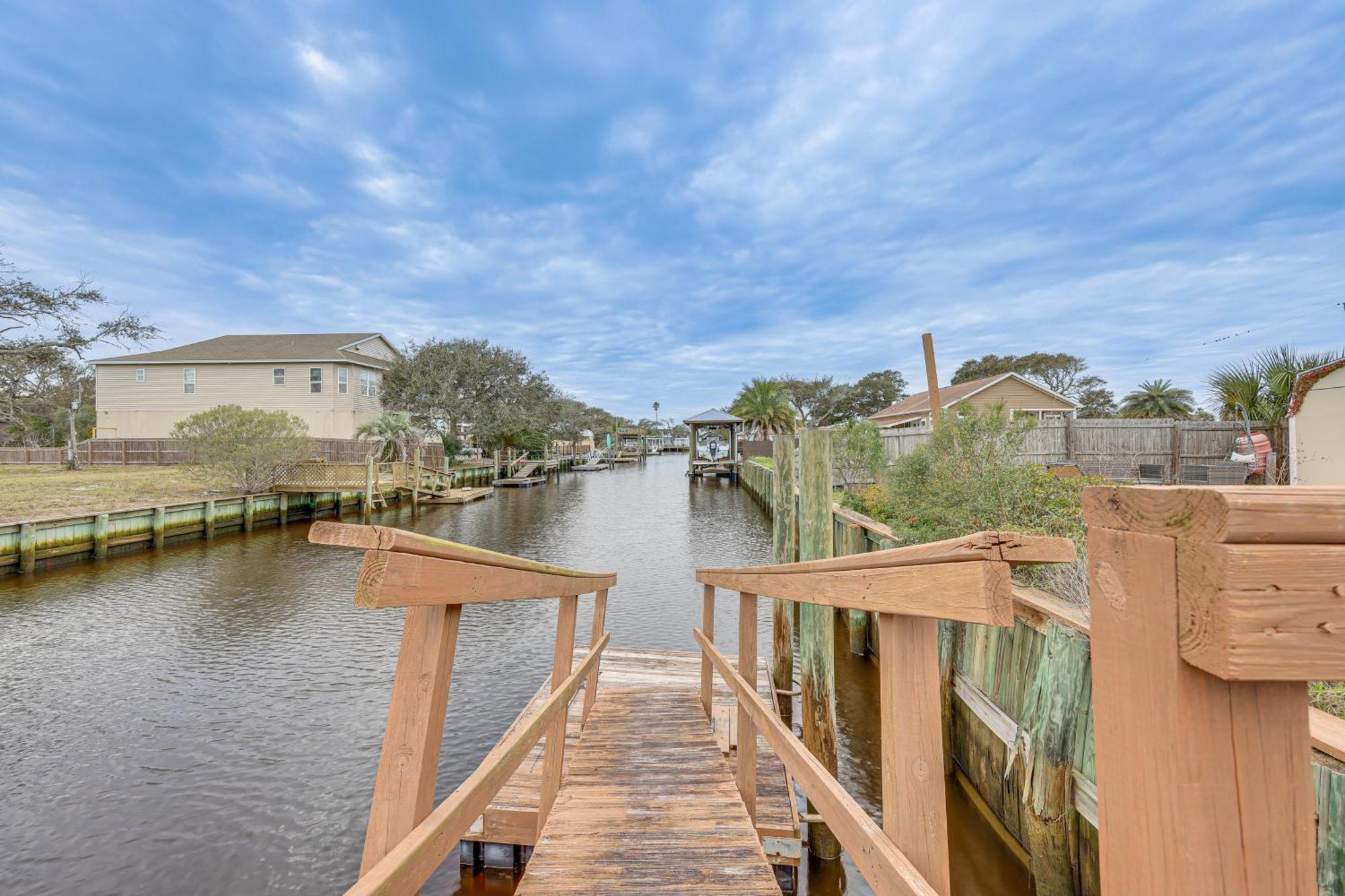 Holiday home Canal-front St Augustine With Dock And Pool! St. Augustine