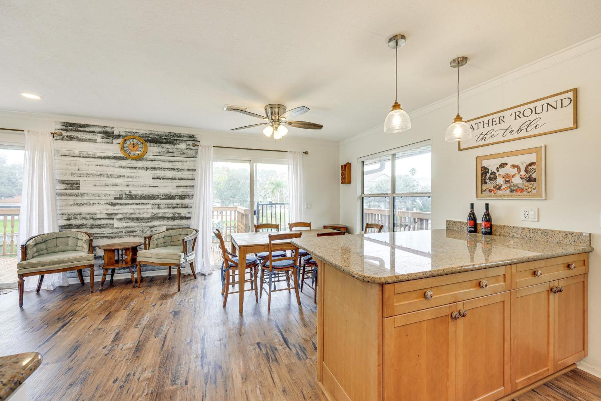 Canal-front St Augustine With Dock And Pool! Holiday home St. Augustine