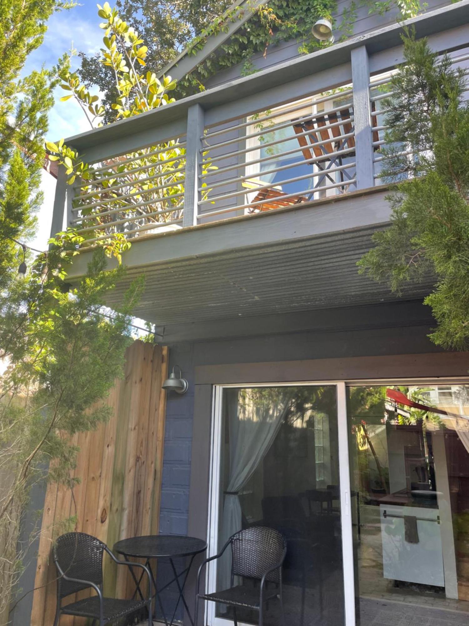 Uptown Sound Haven Holiday home *