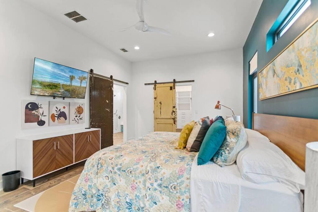 Swim & Dock In Style: Art Deco Escape St. Augustine