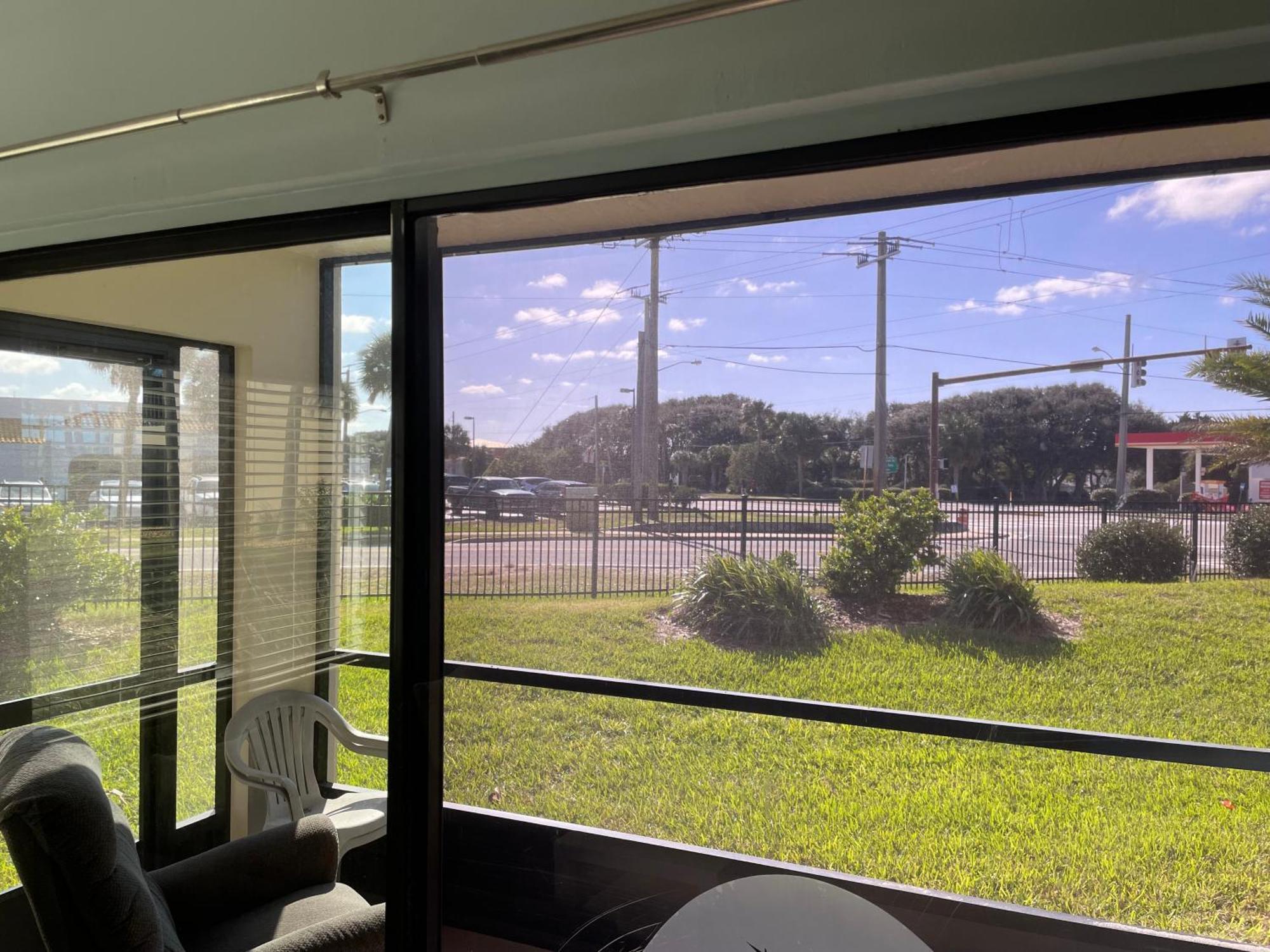 Ocean Village Club B-17 Aparthotel