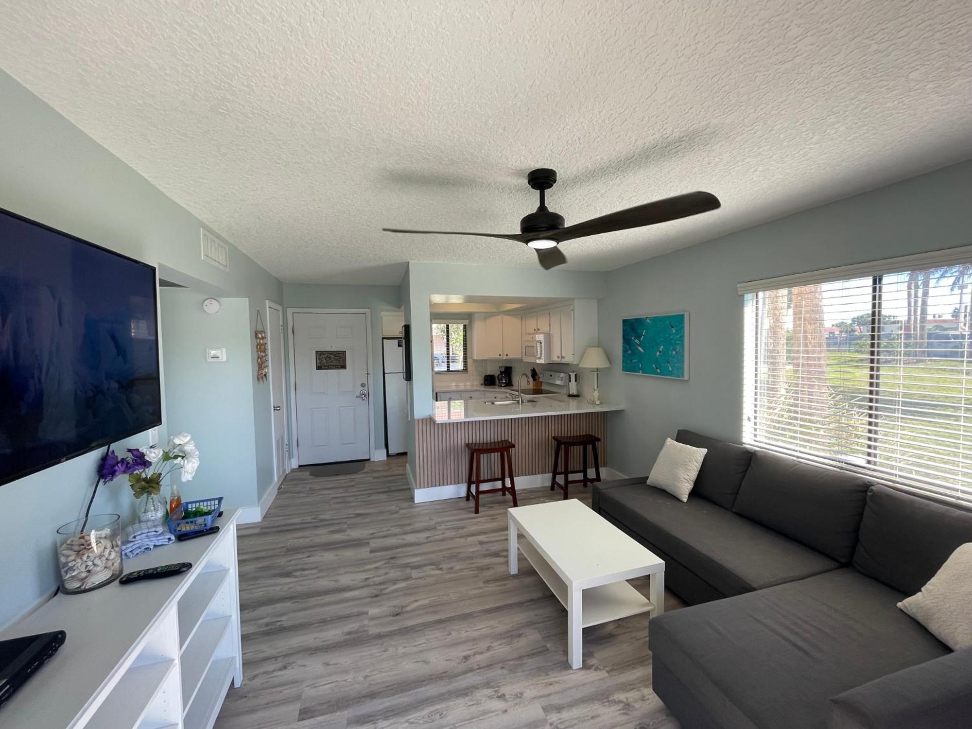 Aparthotel Ocean Village Club B-17