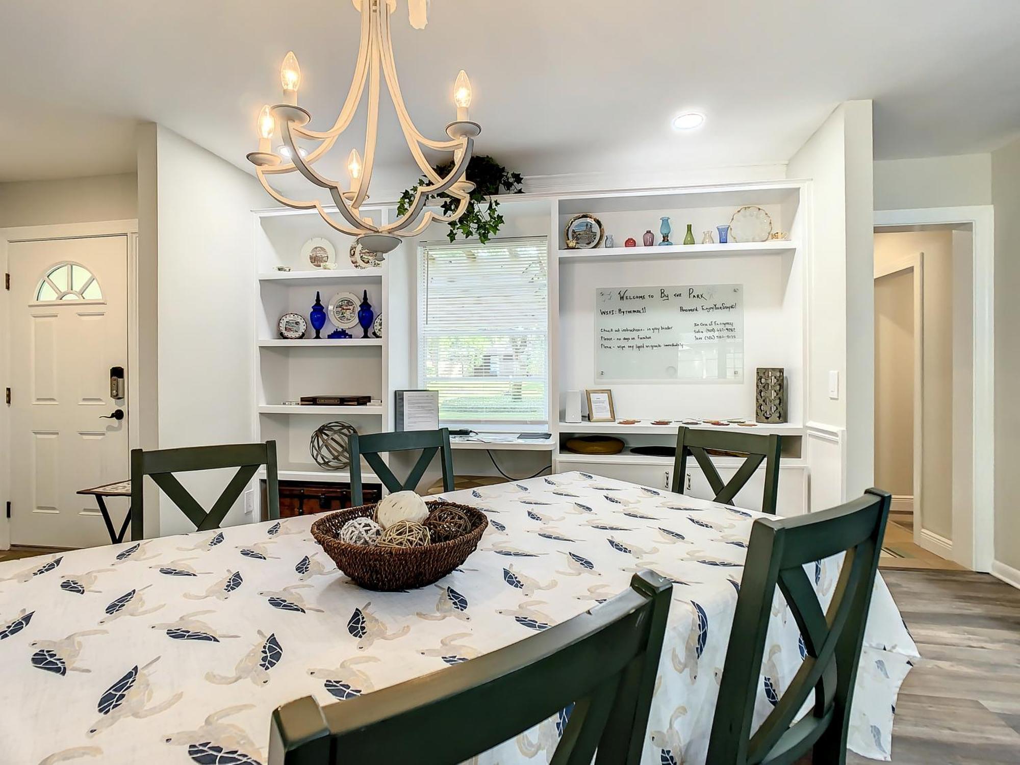 Holiday home Take A Stroll By The Park - Pet And Family Friendly St. Augustine