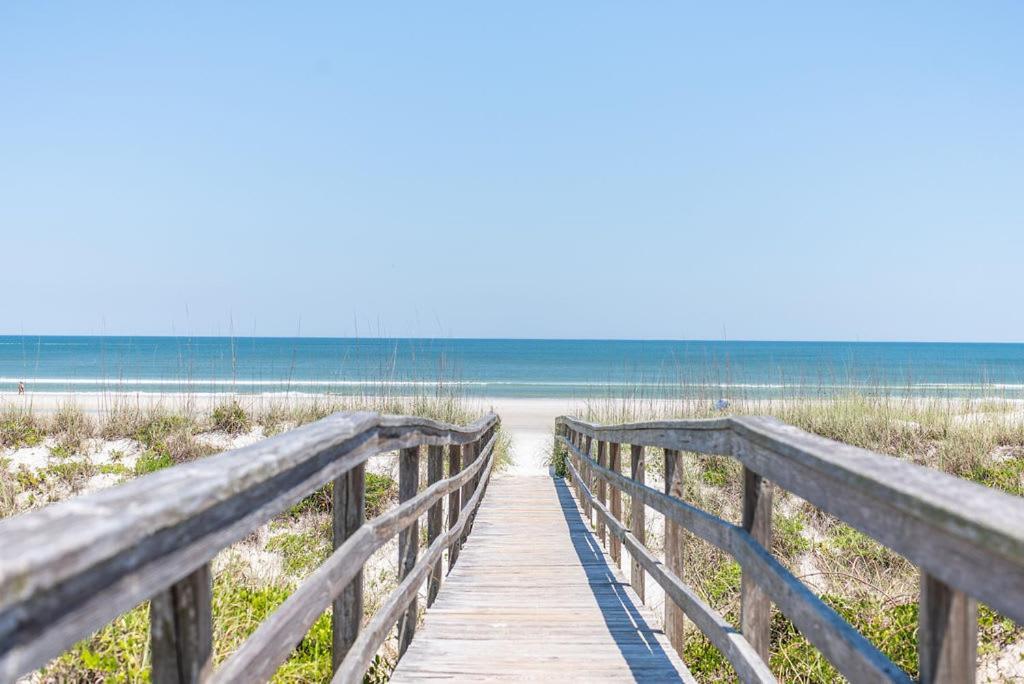 Bright New House With In- Law -- 2 Blocks To Beach! Holiday home St. Augustine