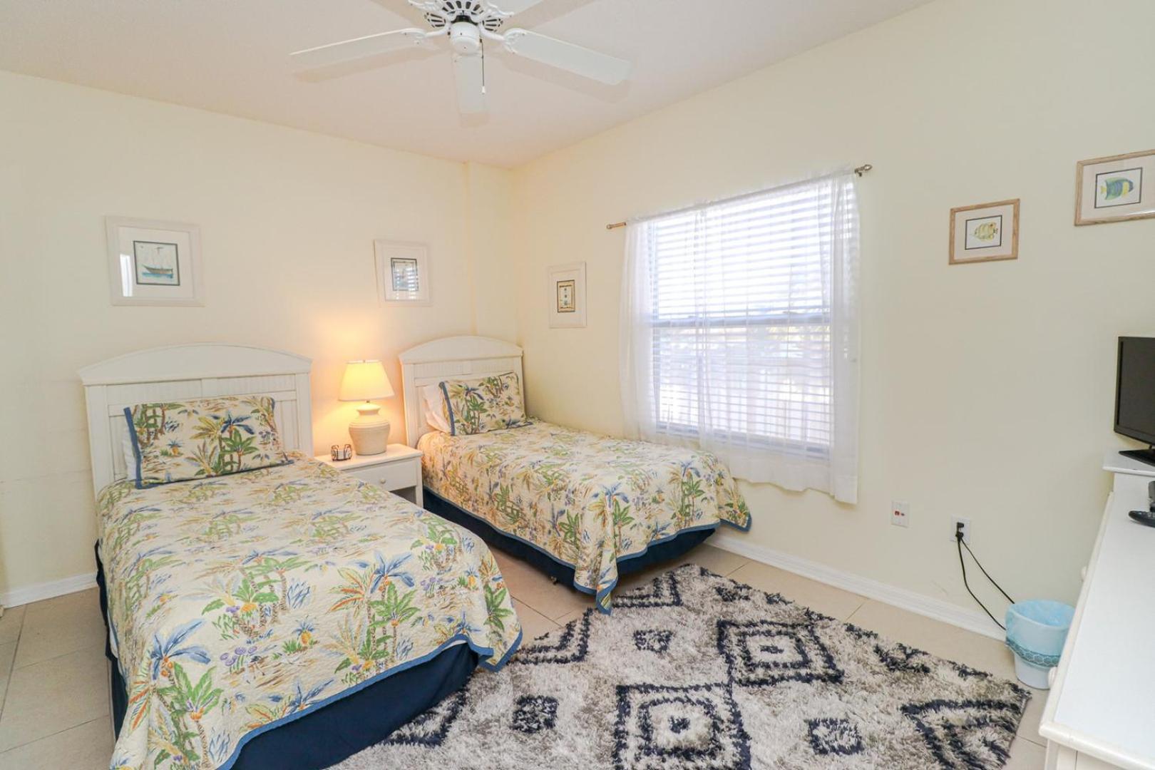 Ocean Village Club Q23