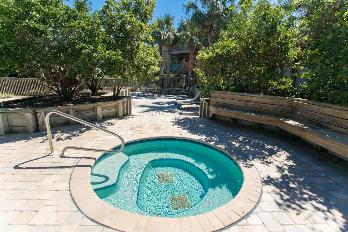 Hibiscus E204 2/2 Free Activities! & Oceanfront Wifi 3 Pools St. Augustine