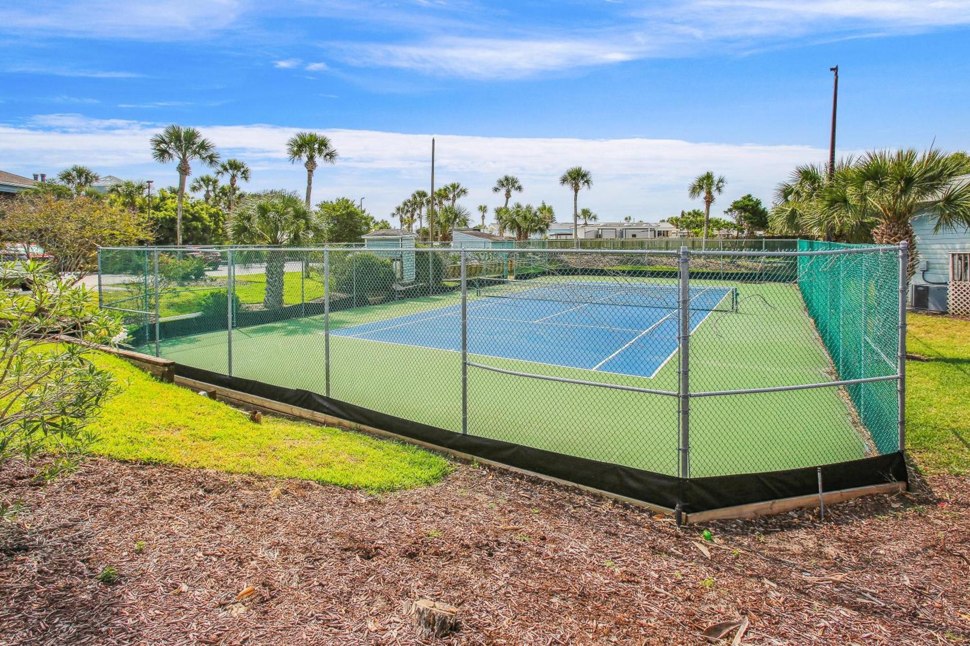 Hibiscus E204 2/2 Free Activities! & Oceanfront Wifi 3 Pools St. Augustine