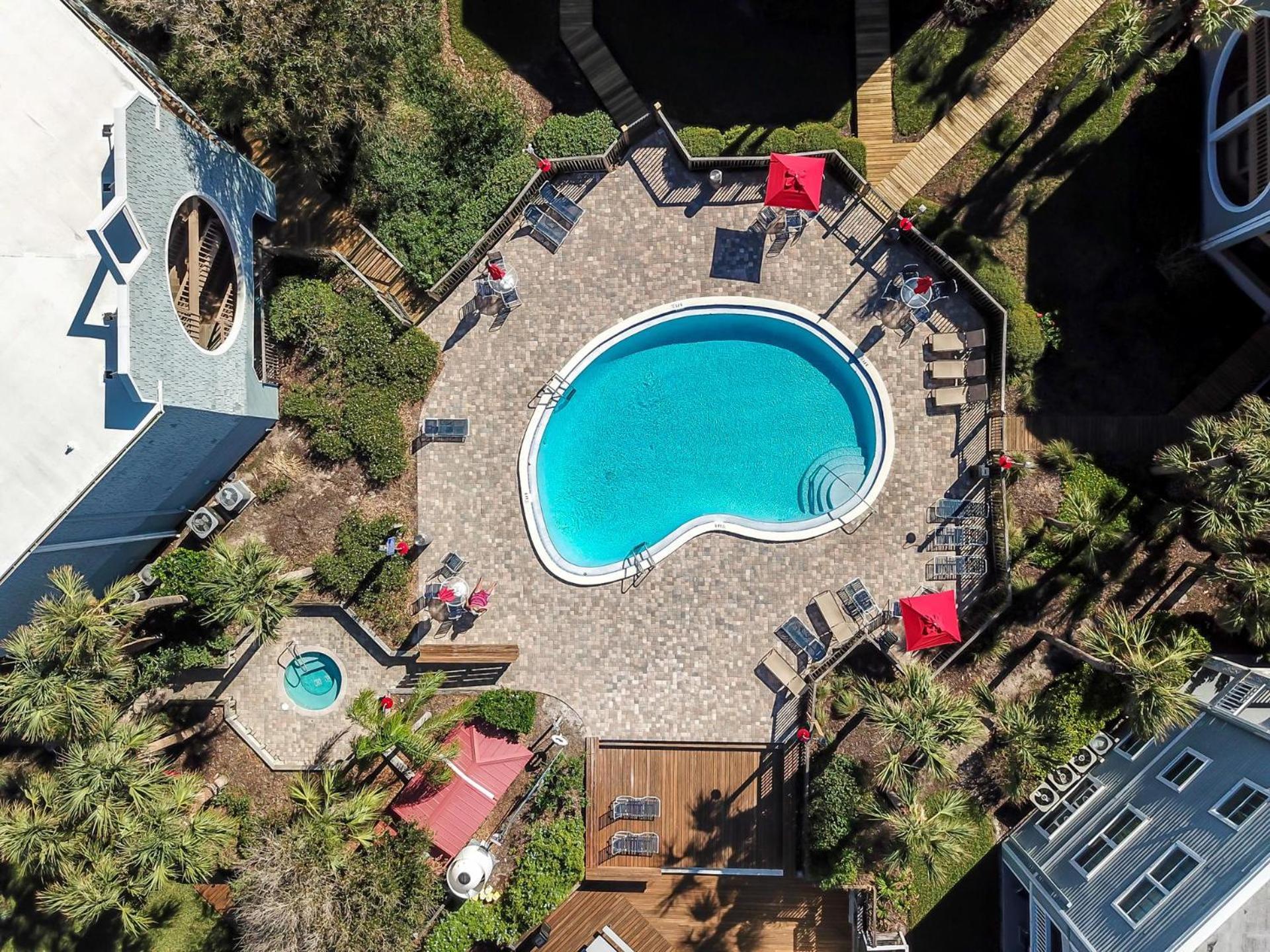 Holiday home Hibiscus E204 2/2 Free Activities! & Oceanfront Wifi 3 Pools