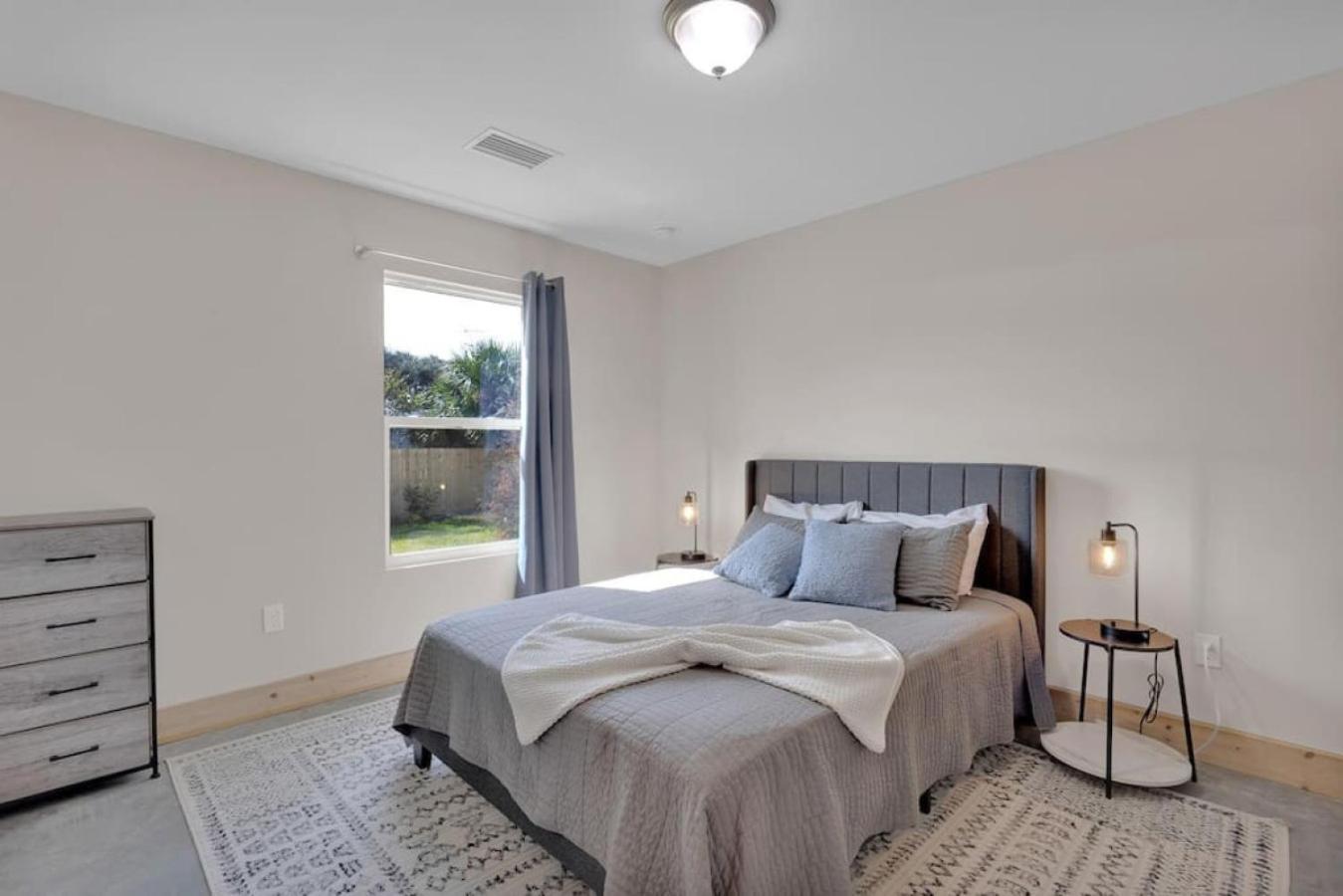 Butler Bliss Modern Vacation Holiday home St. Augustine