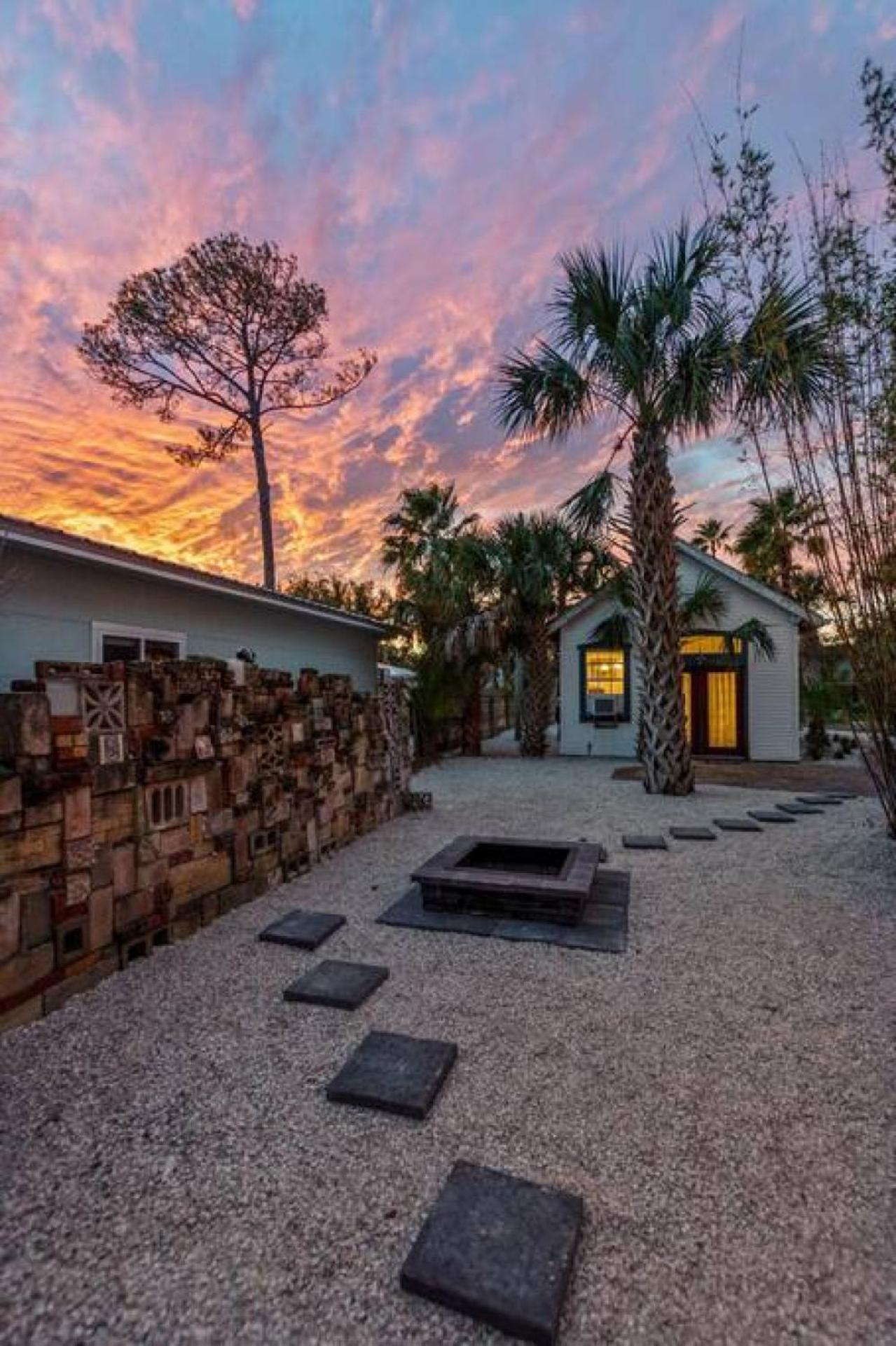 Back Bay Hideaway Holiday home