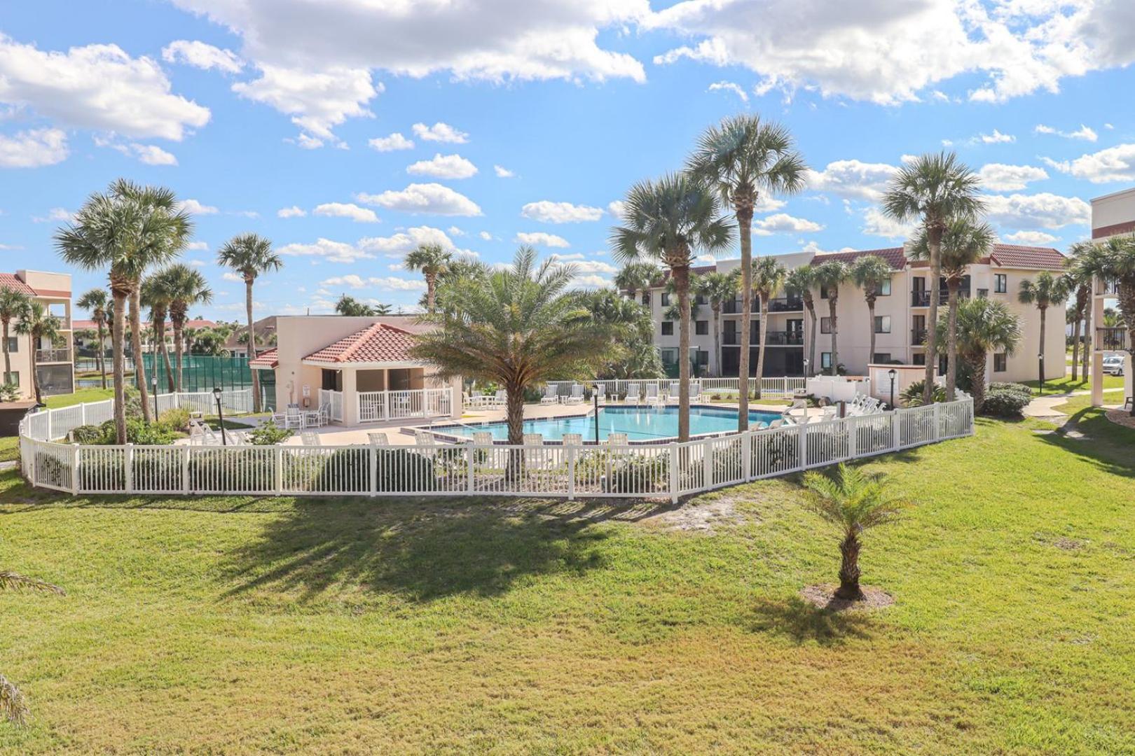 Ocean Village Club K24 *