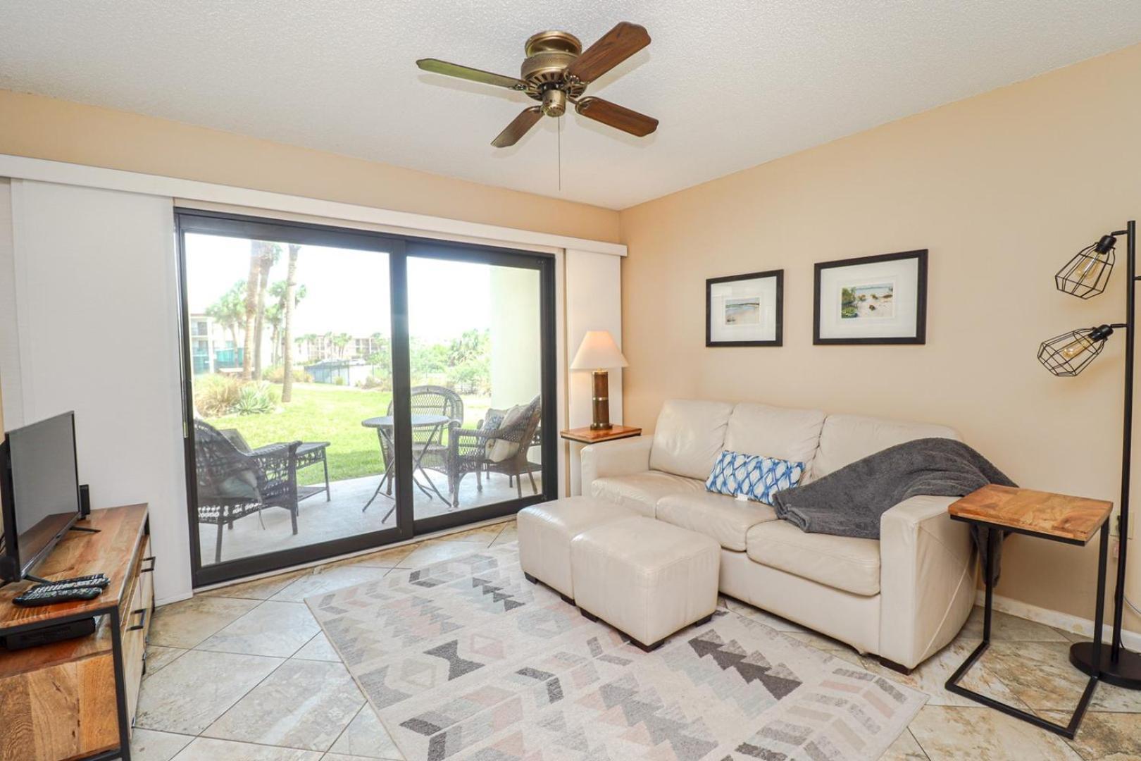 Ocean Village Club D16 *