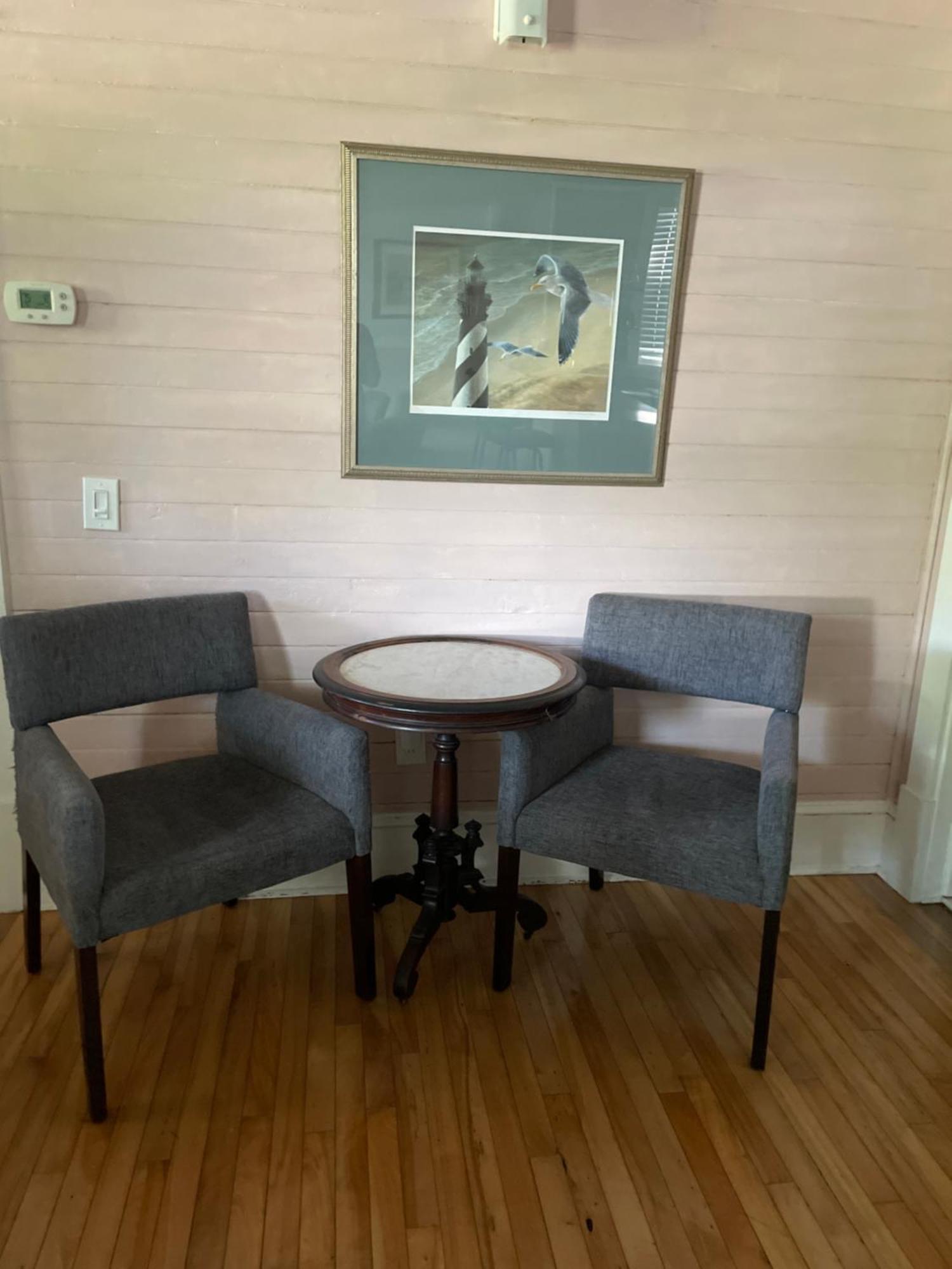 150-year-old Lincolnville 3bedroom 2bath *