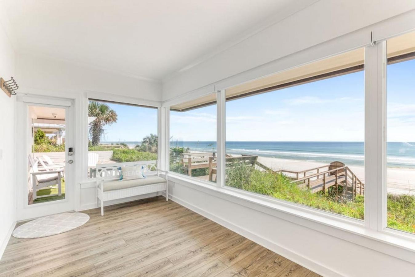 Island Time -- Oceanfront Bliss *