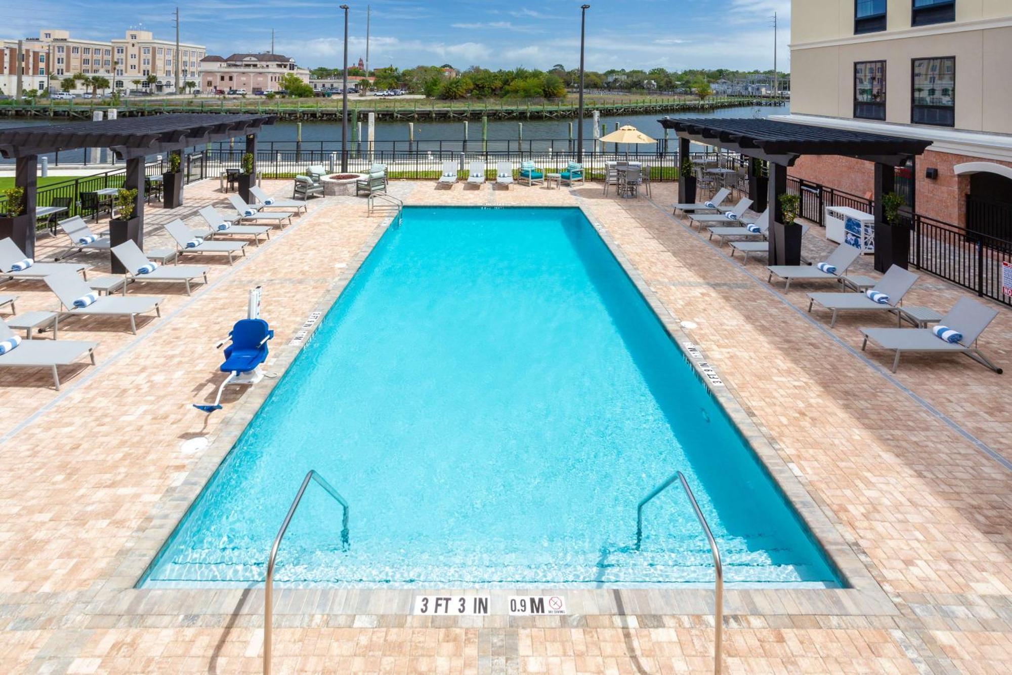 Hotel Homewood By Hilton St Augustine San Sebastian